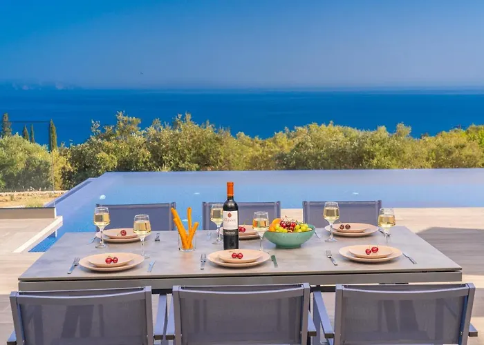 Shades Of Blue * Trapezaki (Kefalonia)